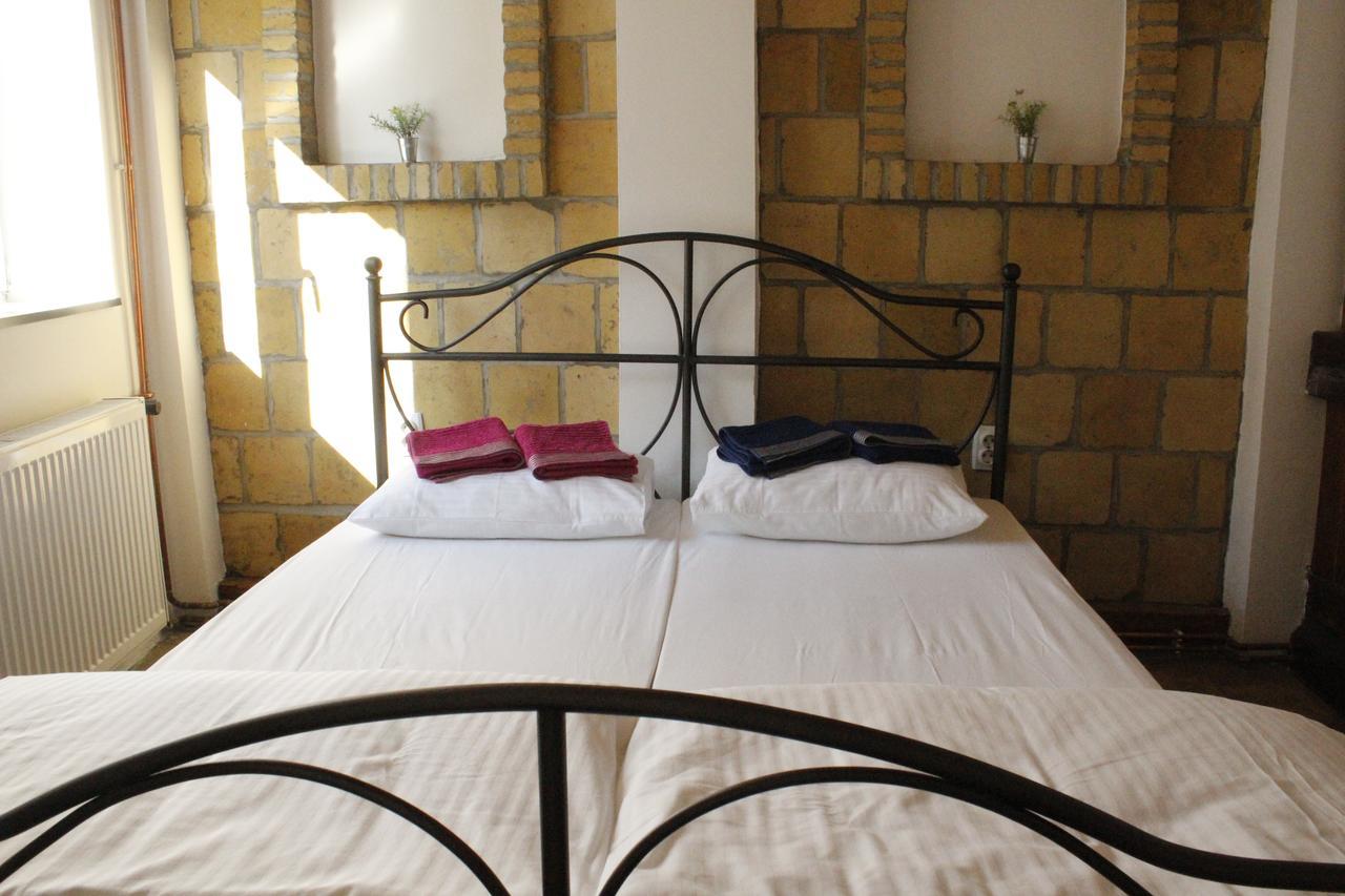 Hostel Nomad Újvidék Kültér fotó